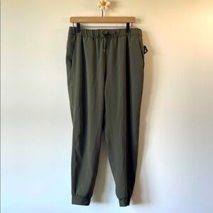 Green Jogger Pants with Elastic Waistband and Tapered Legs